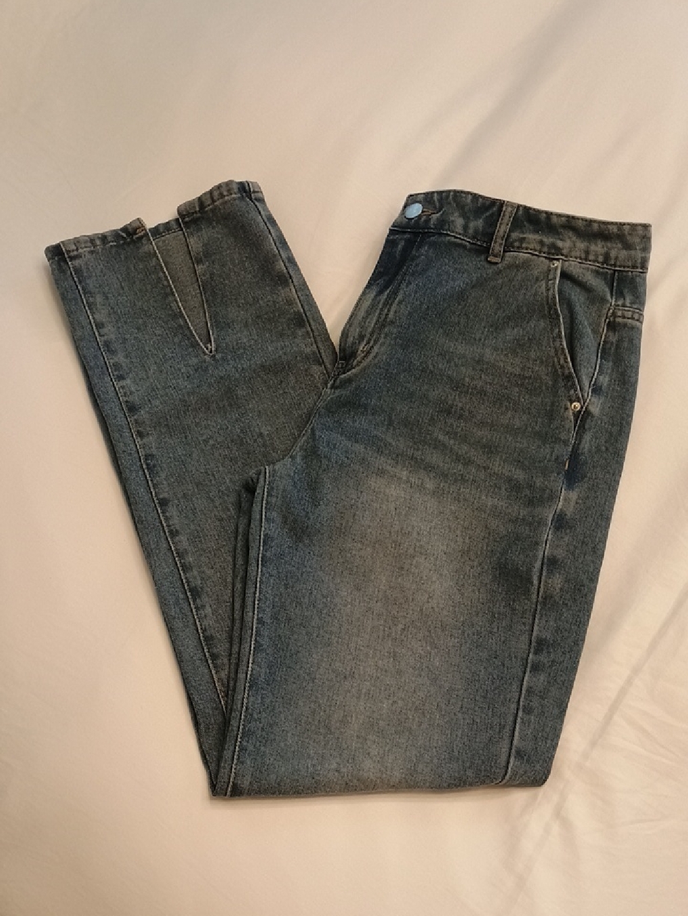 Commense Women's Classic Straight Jeans in Washed Blue Front Leg Slit